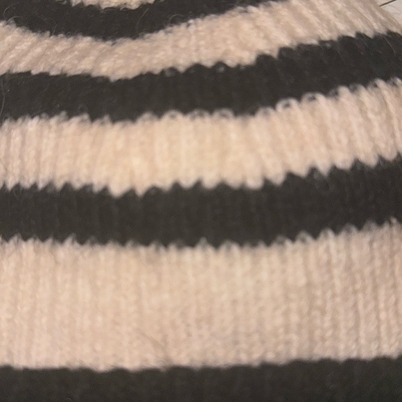 Zara black and cream knit beanie new with tags - Picture 5 of 5